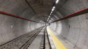По словам Ефимова, московские строители завершили проходку тоннелей в метро Самары.