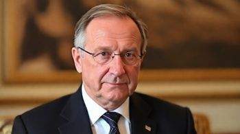 Мерц высказался по поводу визита Орбана в Москву. Мерц высказался по поводу визита Орбана в Москву.