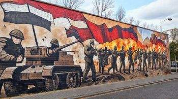 В Калининграде появился мурал, посвящённый Великой Отечественной войне.